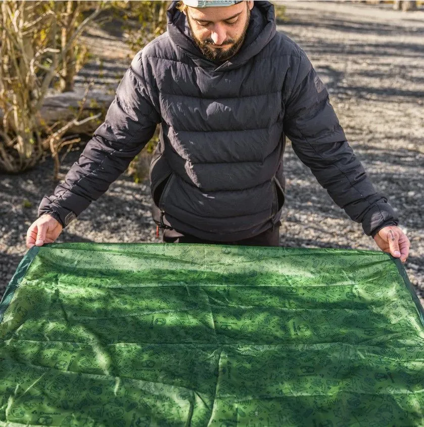 PICNIC TABLE COVER